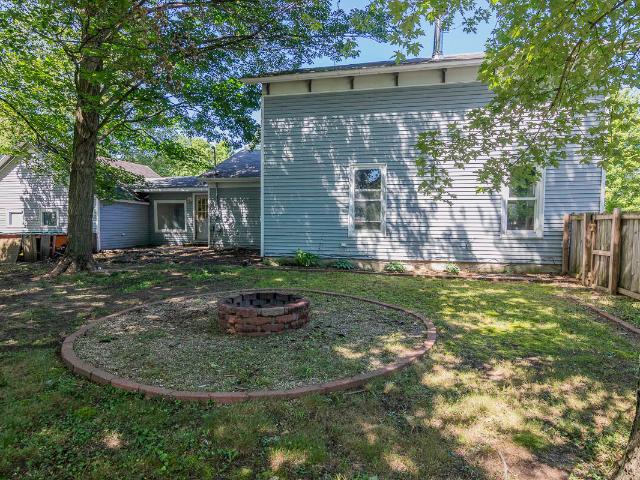506 E 2nd Street