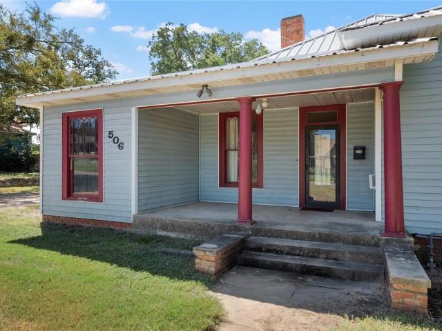 506 E Main Street
