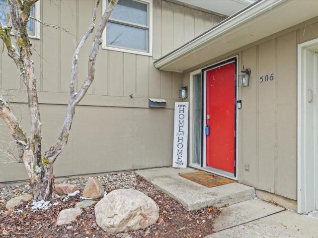 506 E Scovill Street