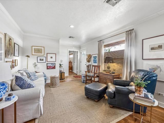 506 E Sixth Street