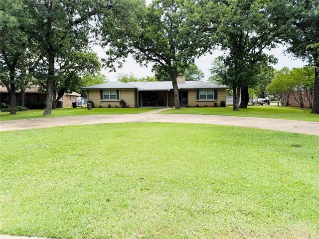 506 Oakwood Drive