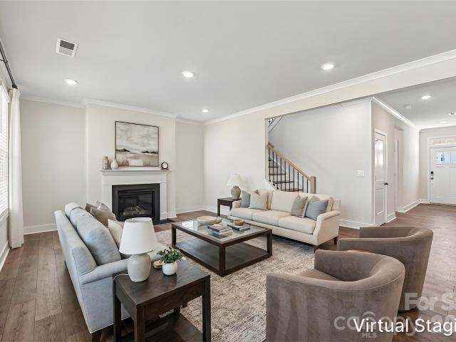 506 Mahogany Road