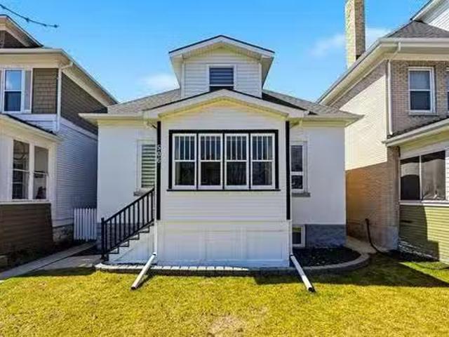 506 Newman St, Winnipeg, MB, R3G 2V5 house for sale Listing.