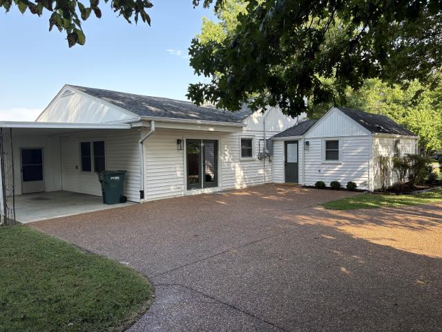 506 W Sunset Dr