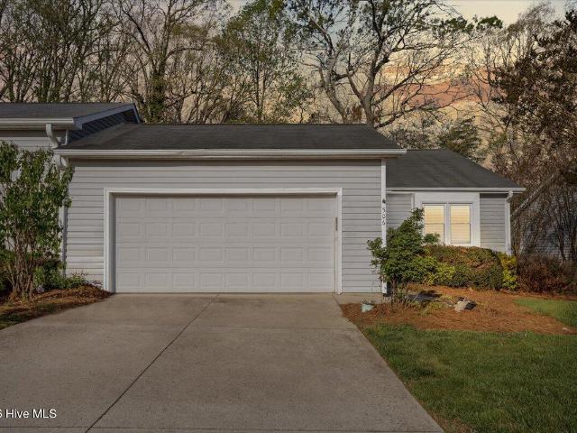 506 Westpark Cir, Winston Salem, NC 27103 | MLS #100564