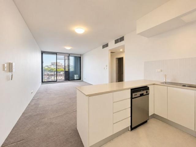 507/49 53 Regent Street, Chippendale | Village Property