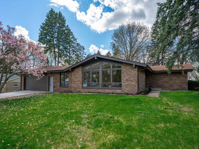 5075 Welsh Road