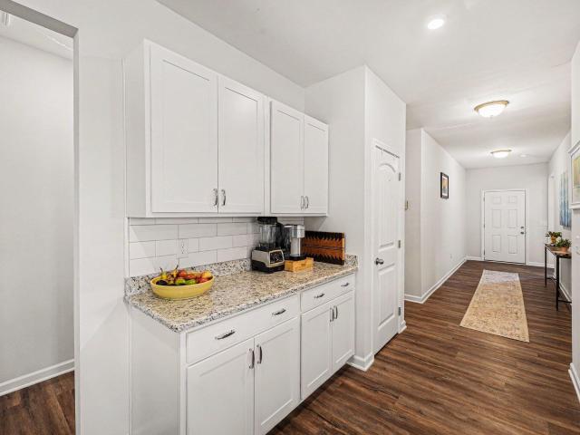 5077 Pioneer Drive