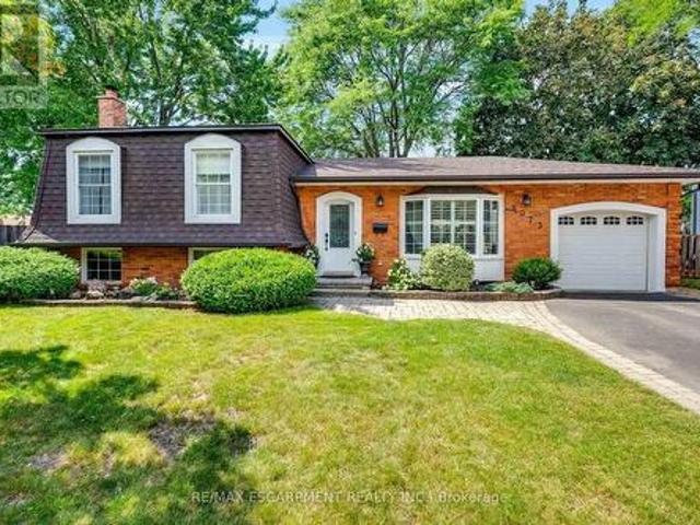 5073 Queen'S Court, Burlington, ON, L7L 3Z1 house for sale | Listing ID W13699 | Royal LePage