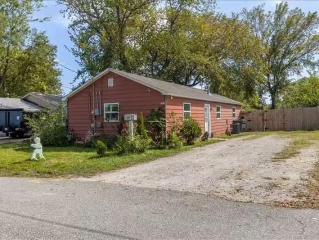 507 CHARLES AVE, SPRINGDALE, AR 72764