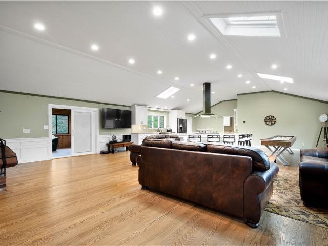 507 Buttermilk Ln