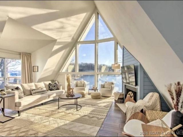 507 Highline Dr, Lake Ozark, MO 65049 | MLS #3587