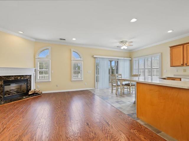 5086 Valley Stream Lane