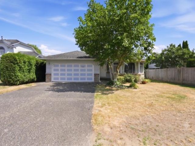 5088 Street, Langley, BC, V3A 7T8 house for sale | Listing ID R3150 | Royal LePage