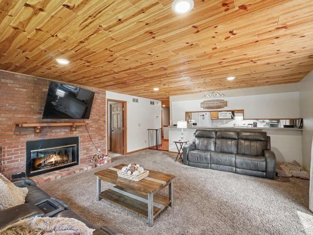 5089 Golfview Drive