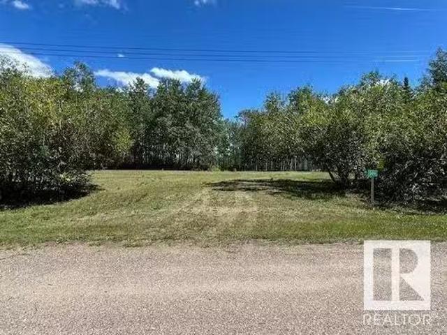 508 11131 Twp Rd 600, Rural St. Paul County, AB, T0A 0C0 vac.