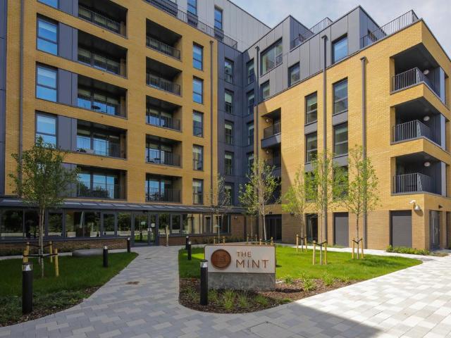 508 Assay Apartments, Station View GU1 2 bed apartment to rent £2,515 pcm £580 pw