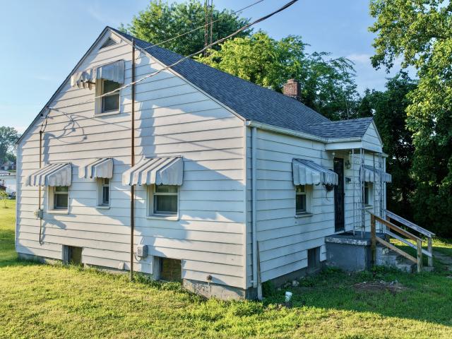 508 S Poplar