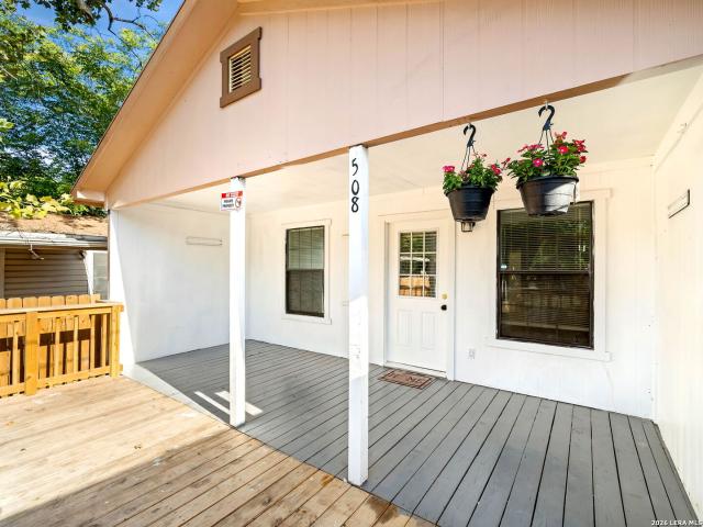 508 Randall Ave, San Antonio, TX 78237 | MLS #1992
