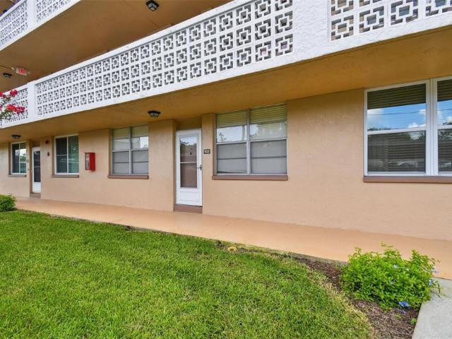 5095 Bay St NE, Unit 103, St. Petersburg, FL 33703 | MLS #TB8409