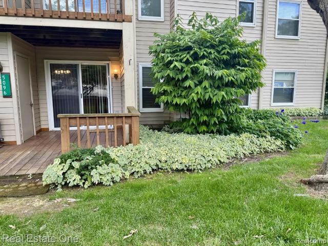 5096 Harbor Oak Drive # 31