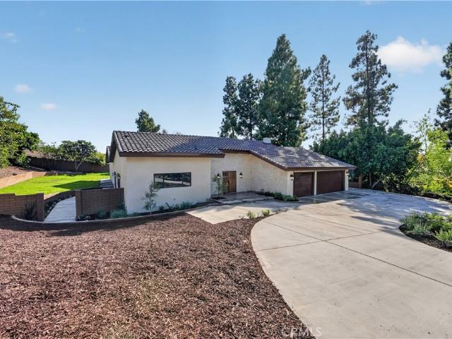 5092 E Equestrian
