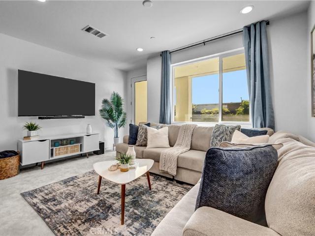 5092 Long Beach