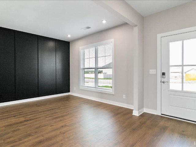 5093 Jackson Drive