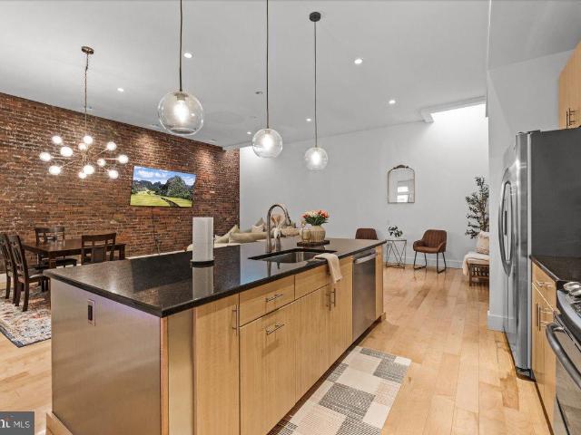 509 Bogart Pl, Unit 202, Scranton, PA 18505 | MLS #PALW2000