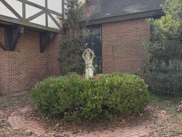 509 Bentmoor Drive