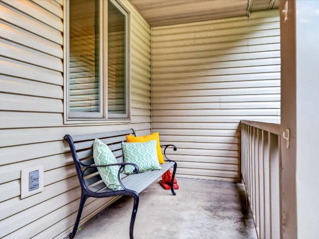 509 Meadow View Lane