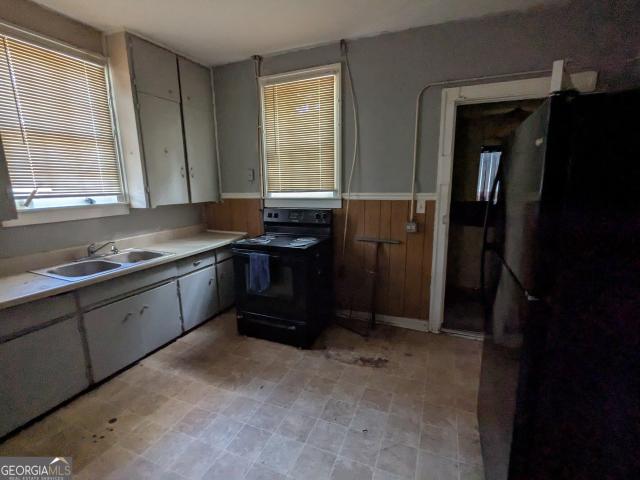 509 N Harding Street