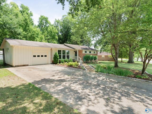 509 Sanders Road SW
