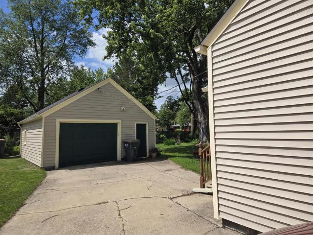 509 W Allegan Street