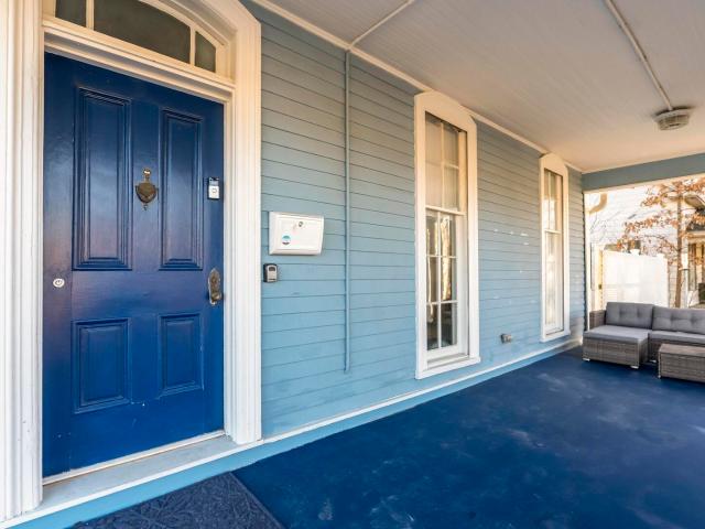509 W MAIN Street