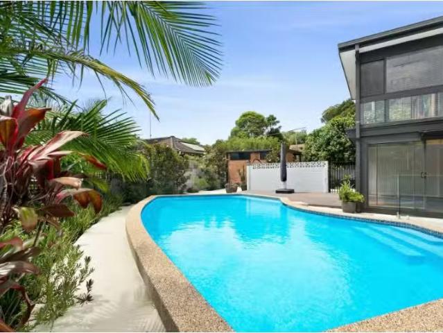 50 Vineyard Street, Mona Vale House for rent Listed by David.
