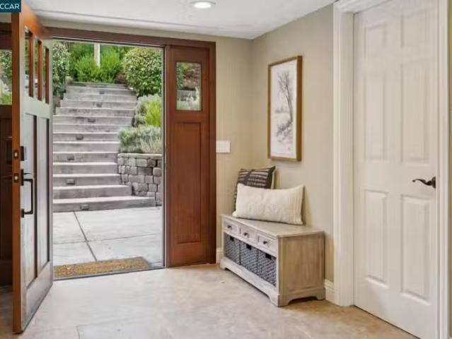 50 VISTA LN, ALAMO, CA 94507