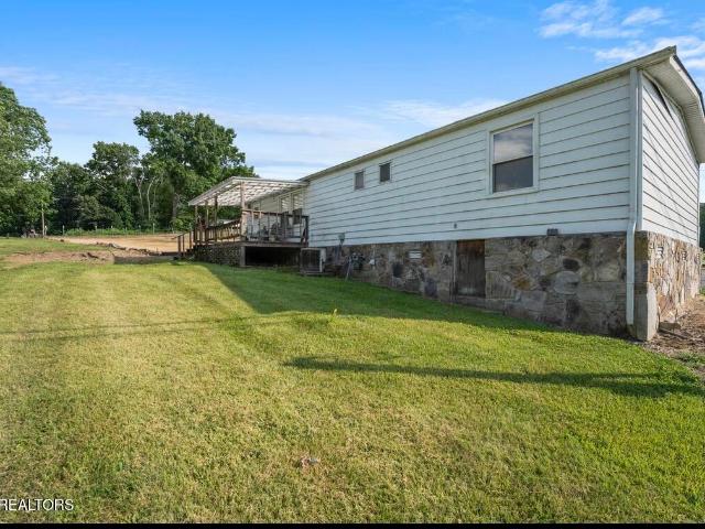 50 Wayne Ave