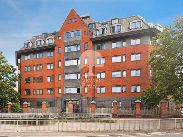 50, Wellington Street, Slough SL1 1 bed apartment to rent £1,200 pcm £277 pw
