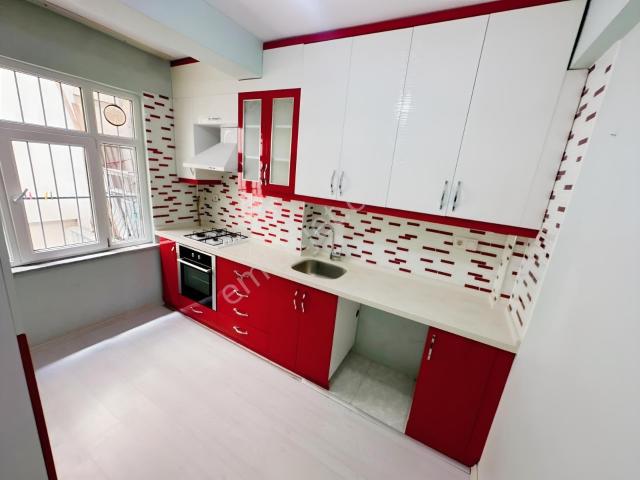 50.yıl Mah. 2+1 80m2 Krediye Uygun Masrafsız Yüksek Giriş Kat
