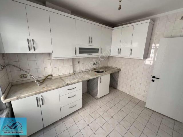 50.yıl Mahallesi Kiralık 2+1 100m2 Daire