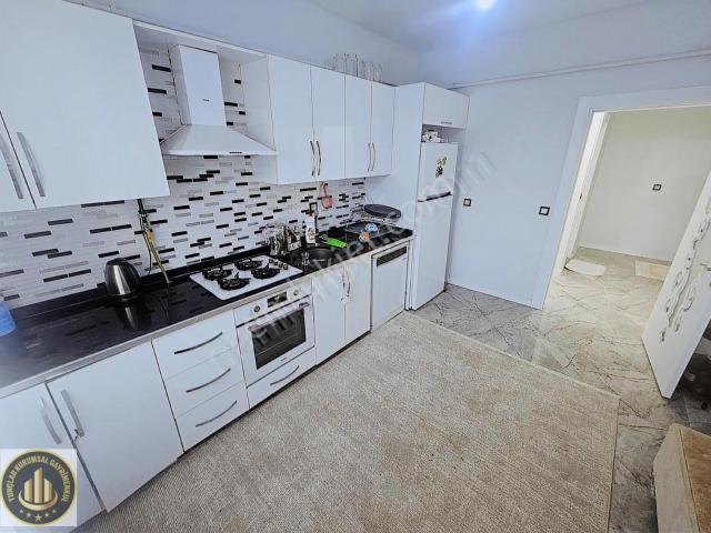 50.yolda Satılık 2+1