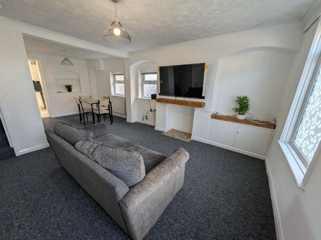 50 Albion Street, Saxmundham, IP17