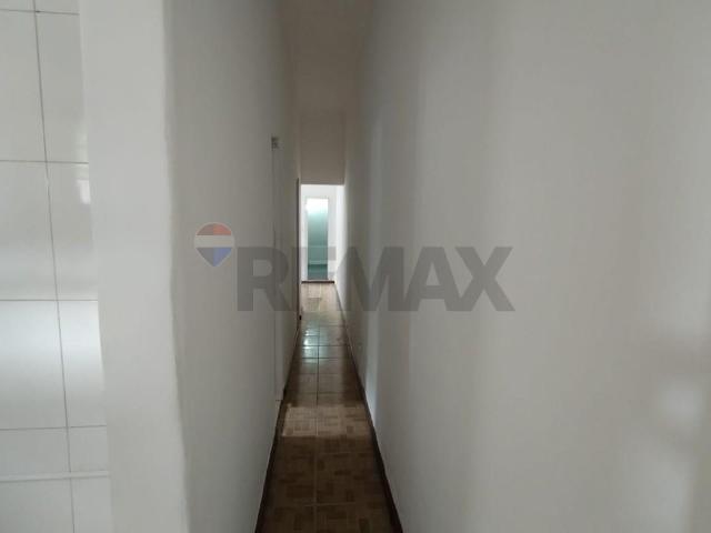 50 Área Útil Casa Alugar, 2 Dormitórios localizado em Rua Wenceslau Brás, 105, Olinda, Nilópolis, Rio de Janeiro, 26545020 | Brasil