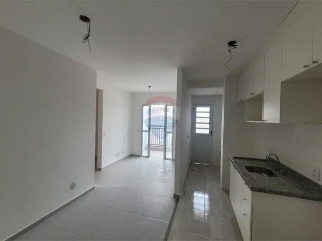50 Área Útil Apartamento Alugar, 2 Dormitórios localizado em Gopoúva, Guarulhos, São Paulo, 07051080 | Brasil