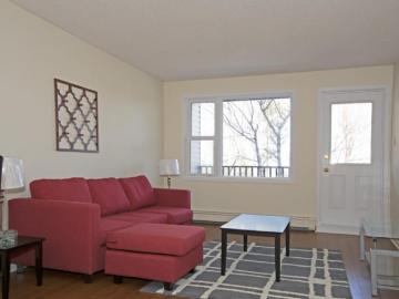 Apartment for rent in Halifax - Balcony