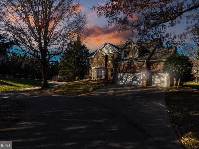 50 Beecham Court