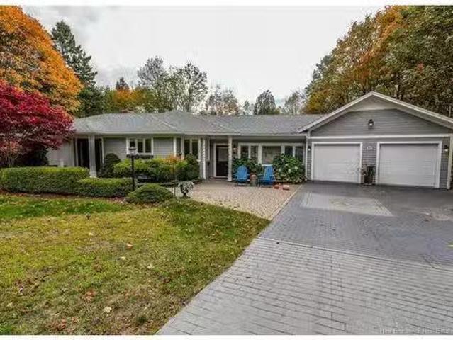 50 Birch Cres, Rothesay, NB, E2H 1S6 house for sale Listing.