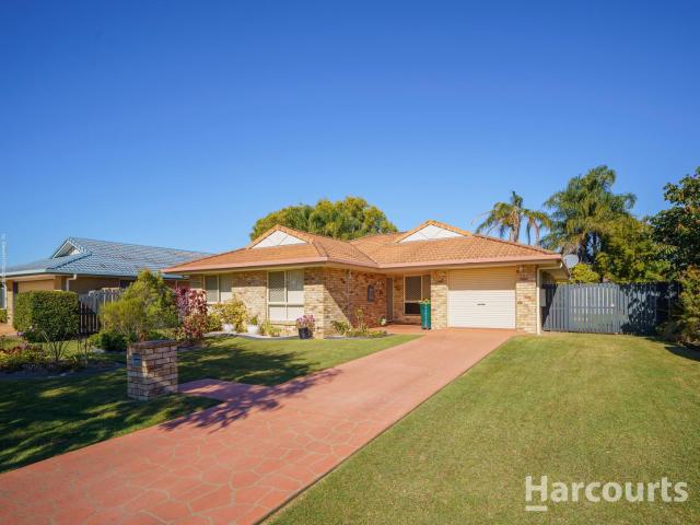 50 Bowerbird Avenue, ELI WATERS, QLD 4655