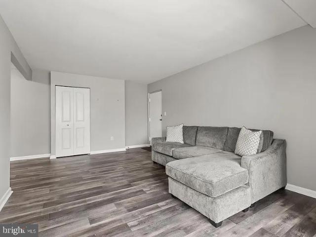 50 Bright Oaks Drive # G